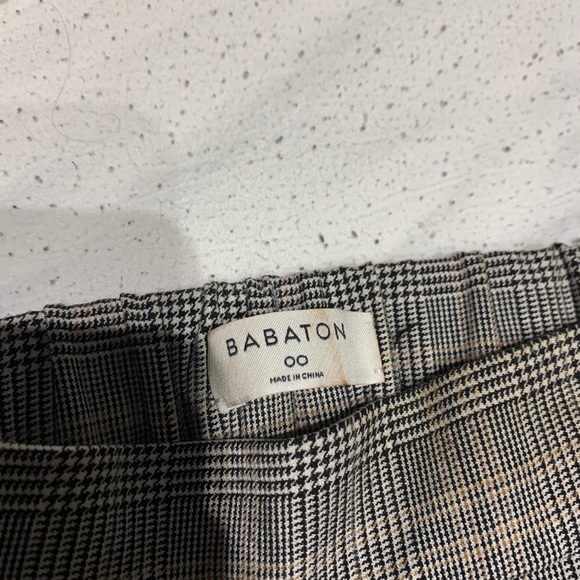 Babaton - 7/8 plaid pant - Picture 2 of 2